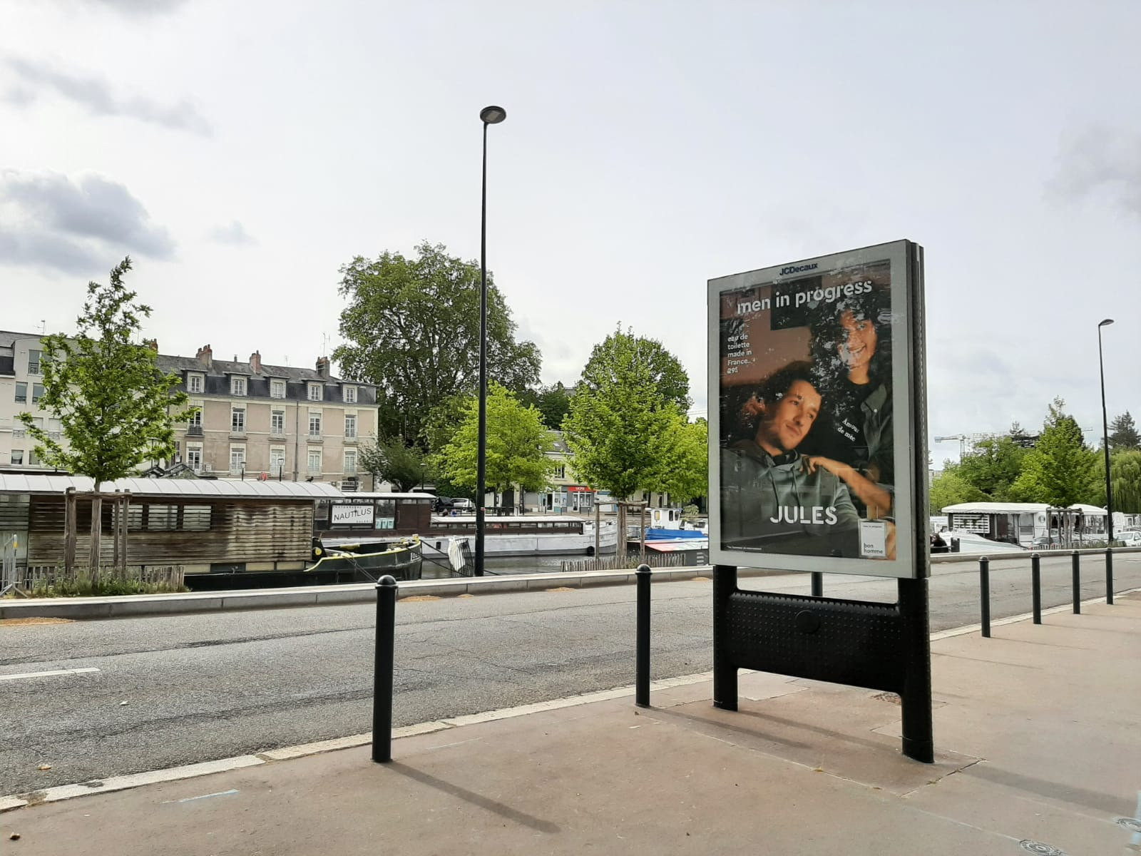 A Nantes : limiter la place de la publicité en ville