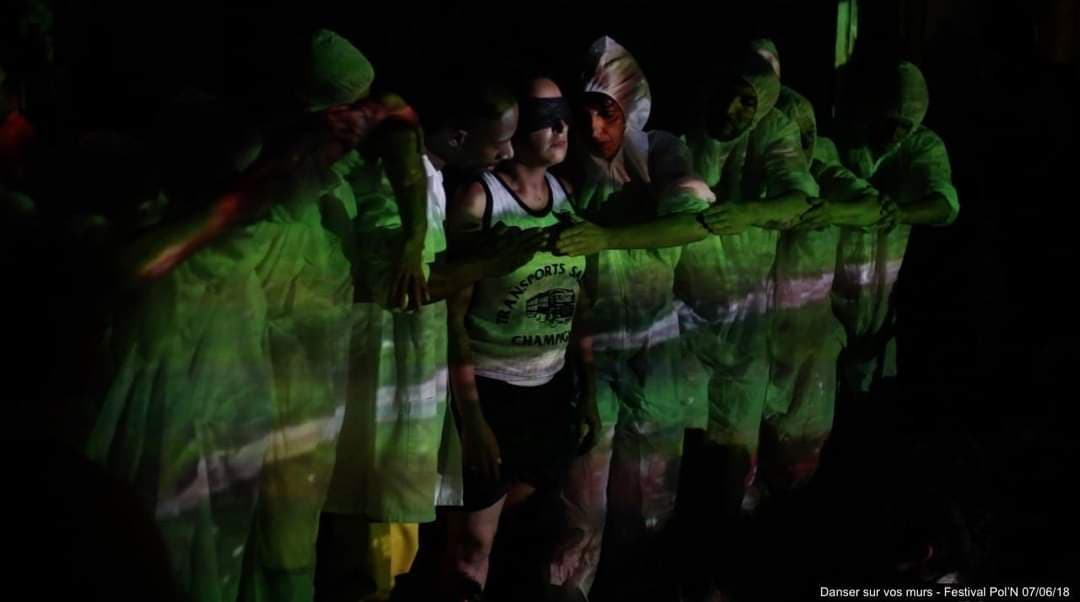 J'irai danser sur vos murs : la solidarité avec les réfugiés