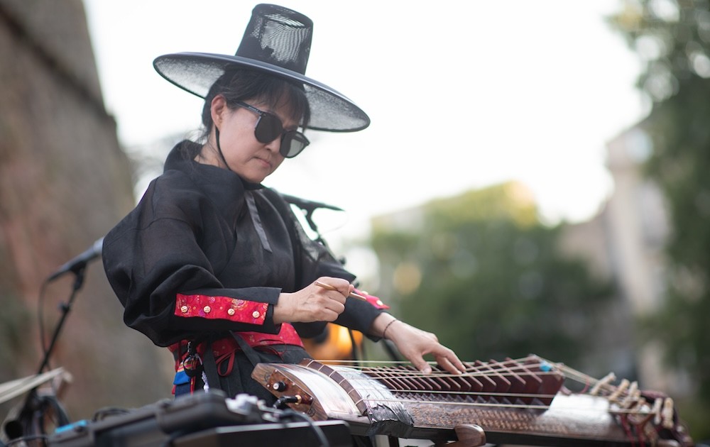 Samin Dong Rak en concert au festival Aux heures d'été à Nantes le 10 juillet 2026 (c) Christophe Guary euradio x Aux heures d'été 2026