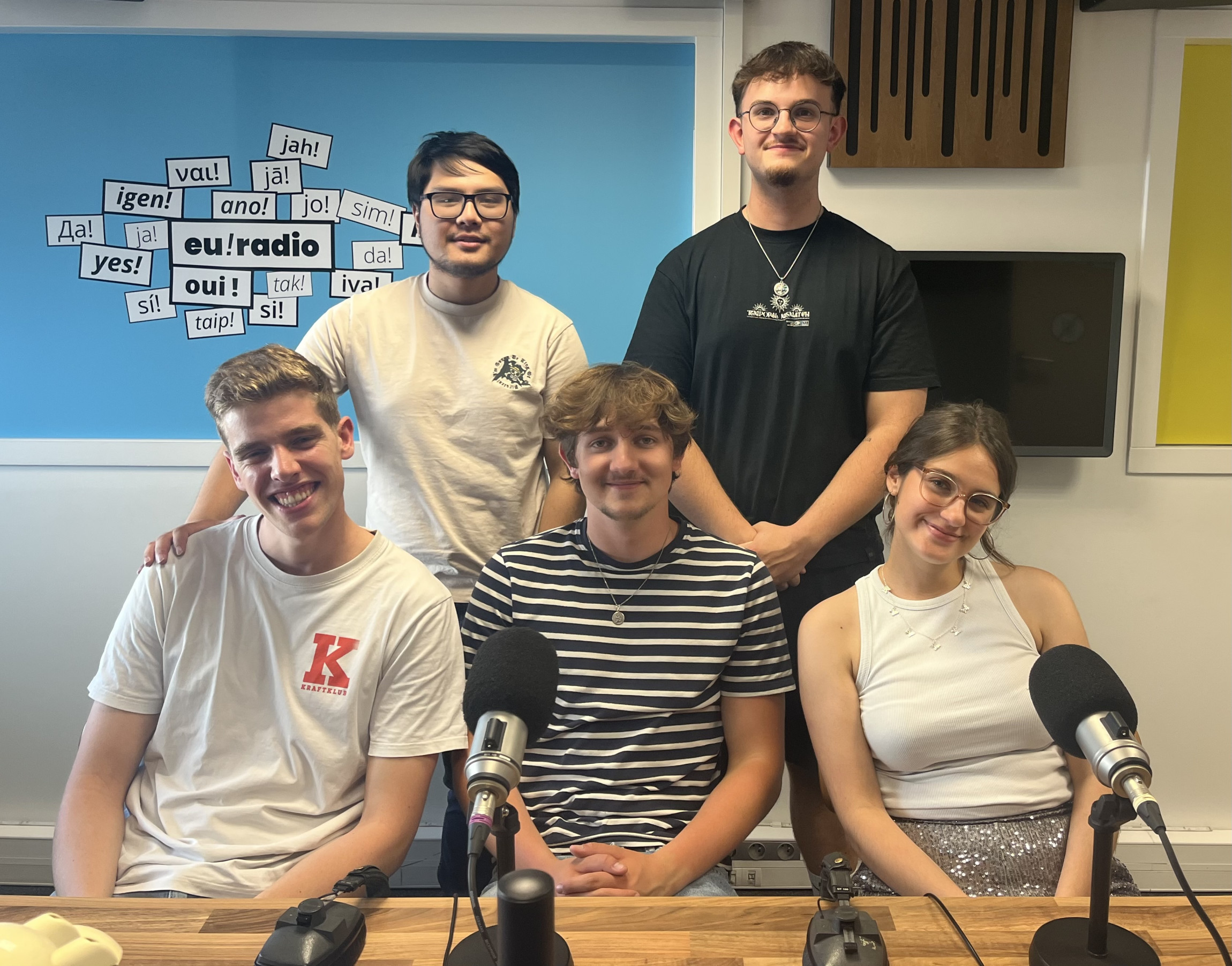 L'Académie Euradio en studio pour l'enregistrement de La Midinale, jeudi 19 juin 2025. © Euradio L'Académie Euradio aux commandes de La Midinale du 16 au 20 juin 2025