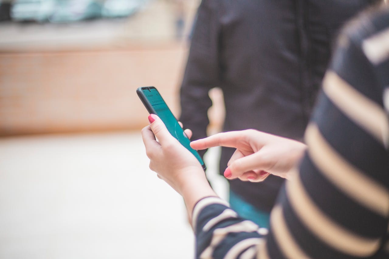 Comment l’Union européenne a rendu l’utilisation du téléphone sans surcoût