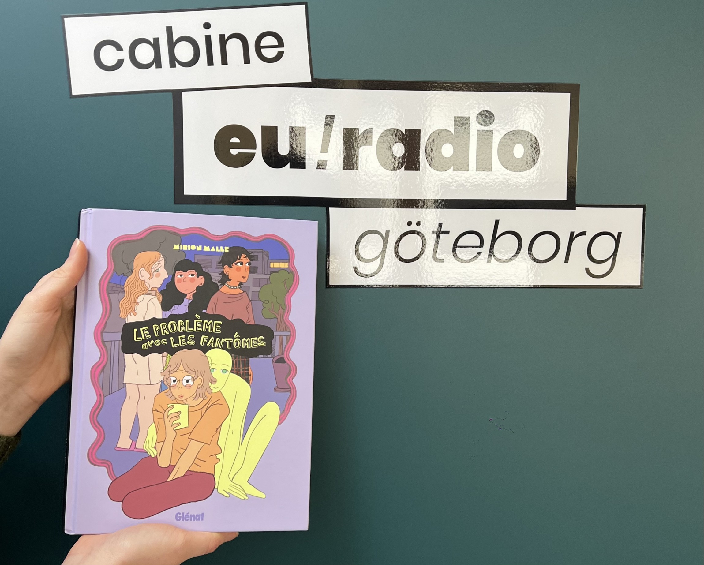 Le problème avec les fantômes de Mirion Malle (Glénat)