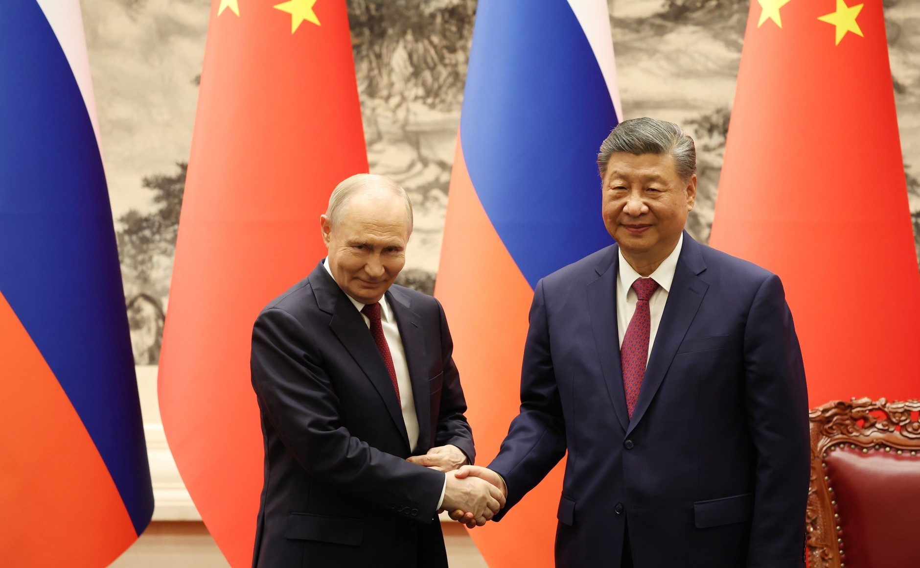 La guerre s'invite à Moscou, premier signal d'agacement chinois