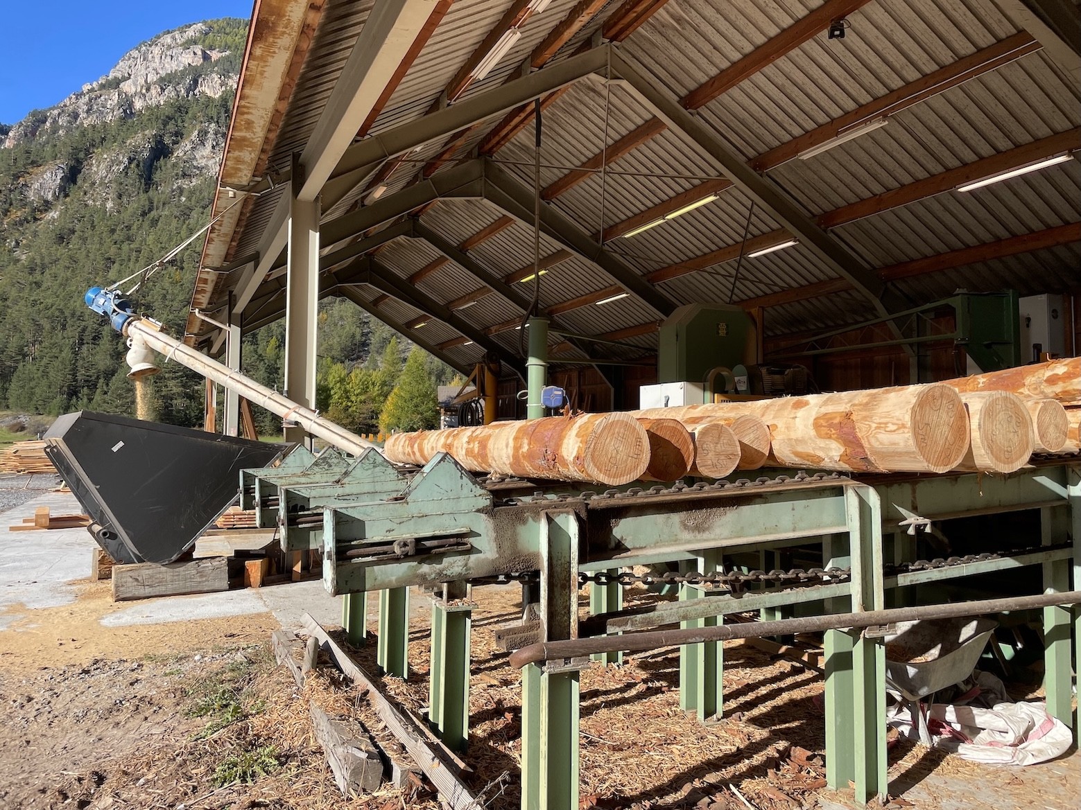 Dans les Alpes, l’Europe soutient la construction en bois local - L'Europe vue d'ici #139