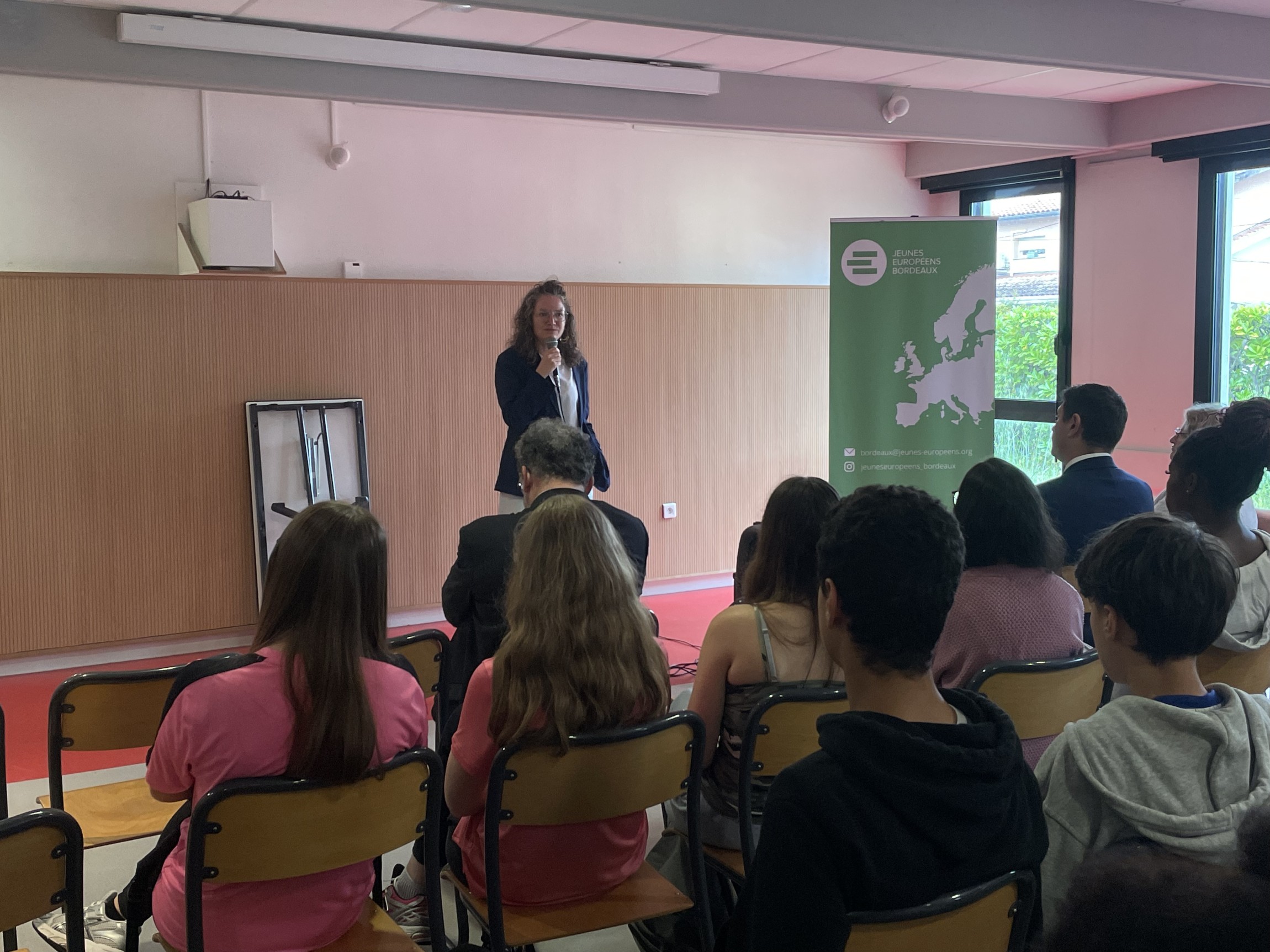 Un collège et un lycée de Pessac récompensés par le concours scolaire du Mouvement Européen